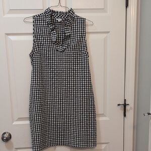 Crown & Ivy Black and White Sleeveless Sheath Dress